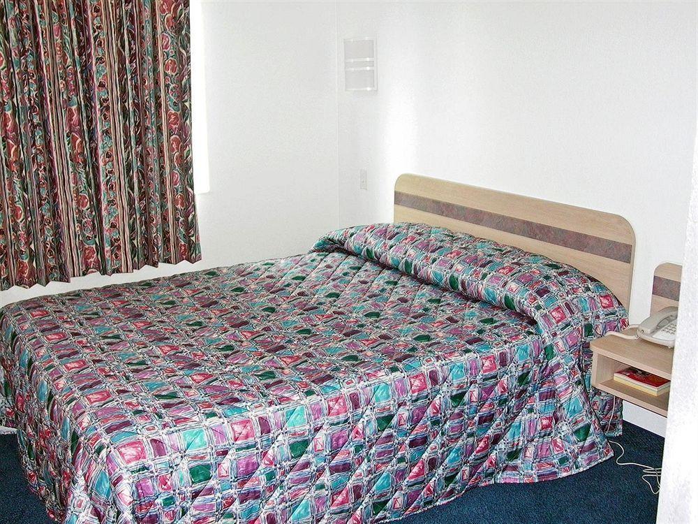 Motel 6 Sinton Tx Exterior photo